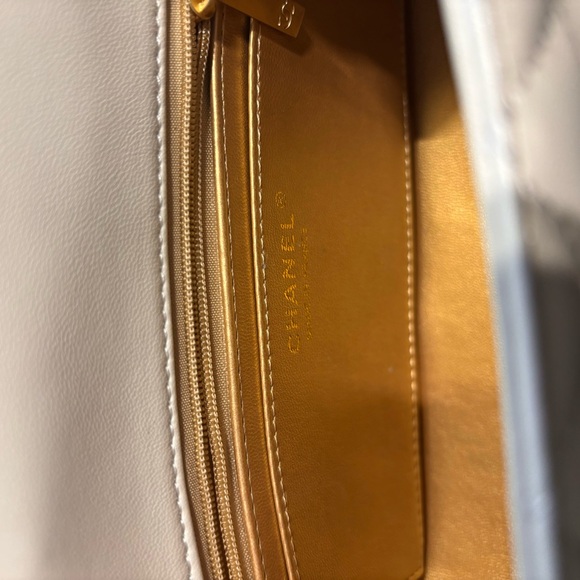 Chanel White Quilted Leather Bag with box and dust bag 20*12*7 - Picture 11 of 11